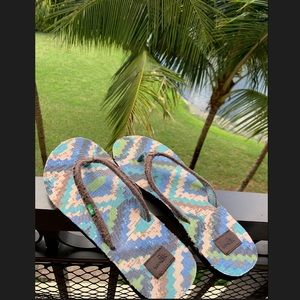Sanuk Flip Flops